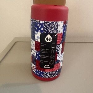 HydroJug Red, Blue, White Patchwork Can Cooler